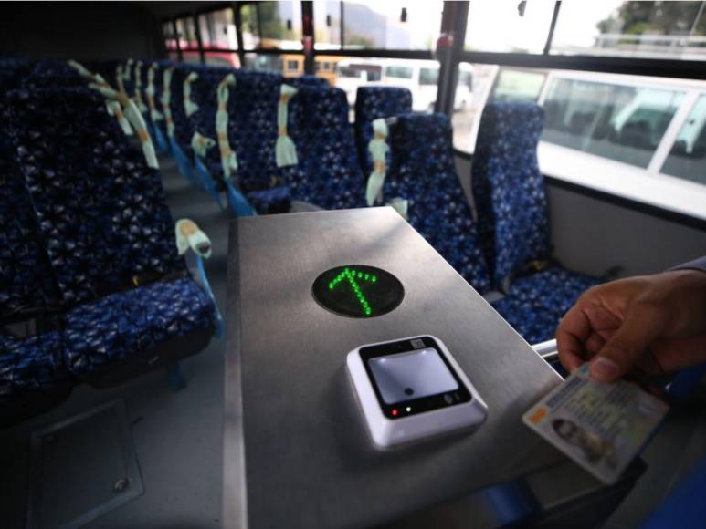 WIFI gratis, cámaras y asientos reclinables tienen los nuevos buses urbanos de la capital