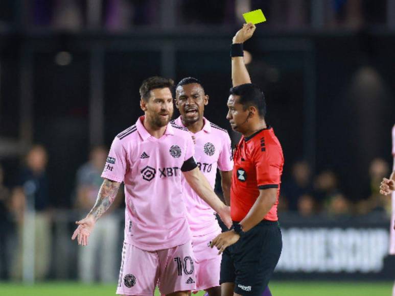 Iván Barton, el polémico árbitro que dejó a Honduras sin Copa América