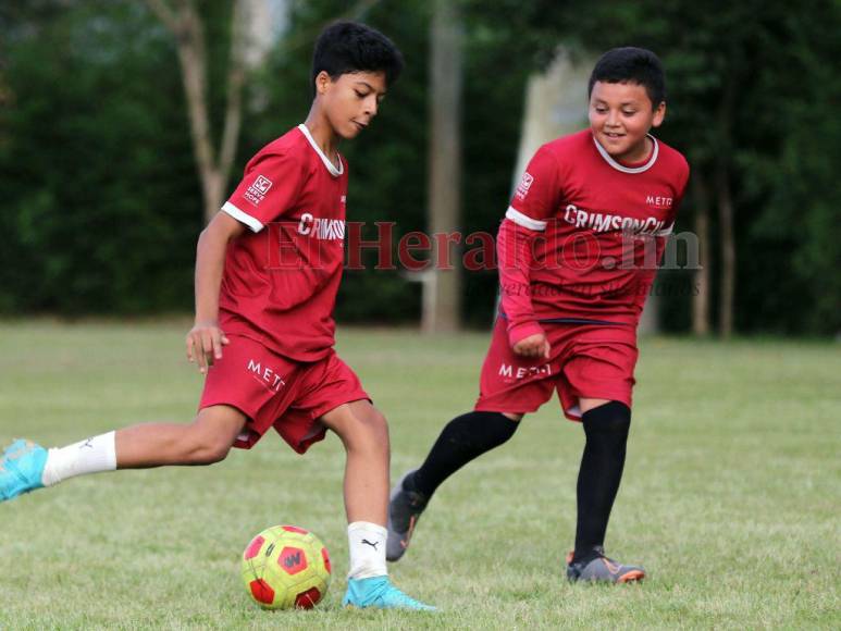 Servicio a la comunidad y formación de talentos: Así son los trabajos en Meta Academia Deportiva, proyecto de Irvin Reyna en Siguatepeque