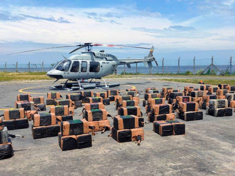 Más de 20 toneladas de cocaína incautan en operativo militar en Ecuador