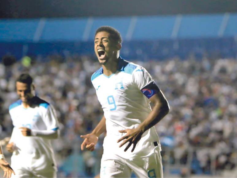 ¡Con varios cambios y todo el arsenal! El posible 11 de Honduras para enfrentar a Cuba