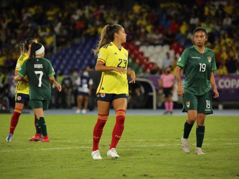 Fue la estrella de Honduras y ahora juega el Mundial con Colombia: la vida de Elexa Bahr