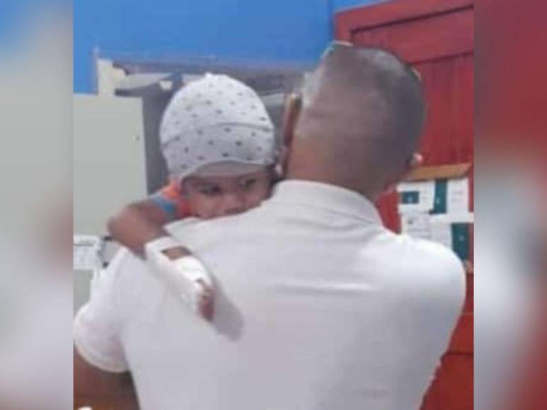 En deslave muere familia en Roatán; sobrevive bebé de 2 años