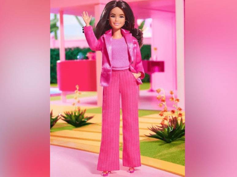 Así luce la muñeca Barbie inspirada en la actriz hondureña America Ferrera