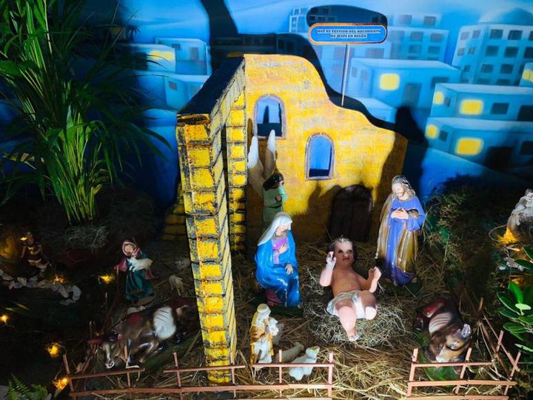 Navidad: Capitalino sorprende con nacimiento de Jesús en barrio El Chile