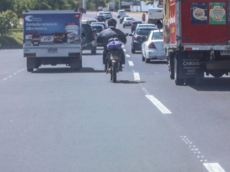 Pobladores critican señalización vial en el anillo periférico de la capital