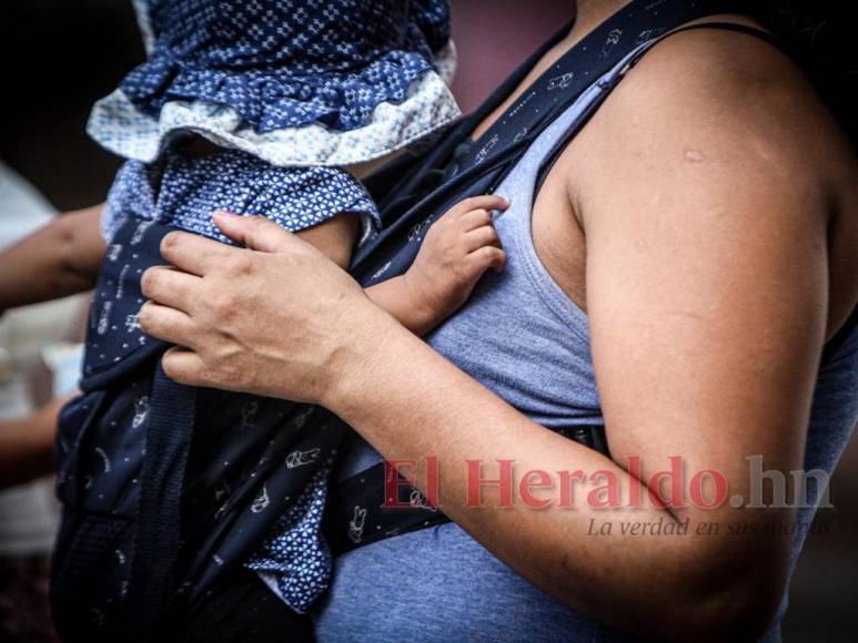 Amorosas, compresivas y fuertes, así son las madres hondureñas (Fotos)