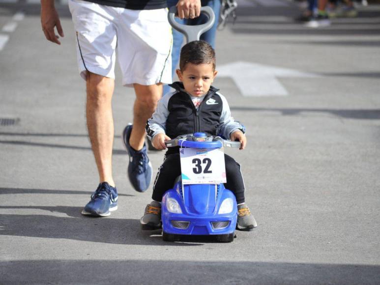 ¡Vamos, pedaleen!: Así arrancó la Vuelta Ciclística Infantil 2023