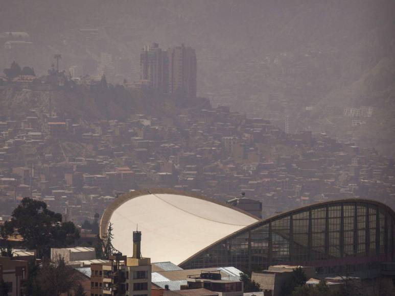 ¿Qué es la “lluvia negra”, el fenómeno que afectaría a Sudamérica?