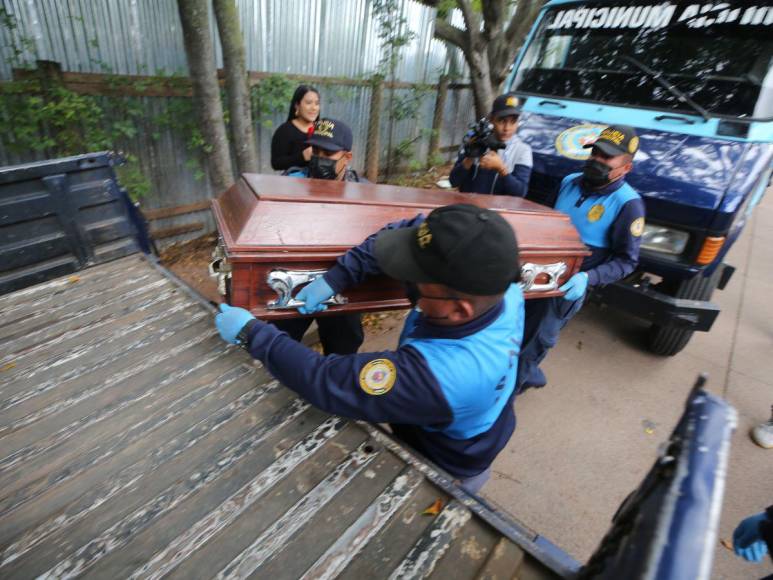 Tras dos días, entregan cuerpos de víctimas de incendio en Ciudad Lempira