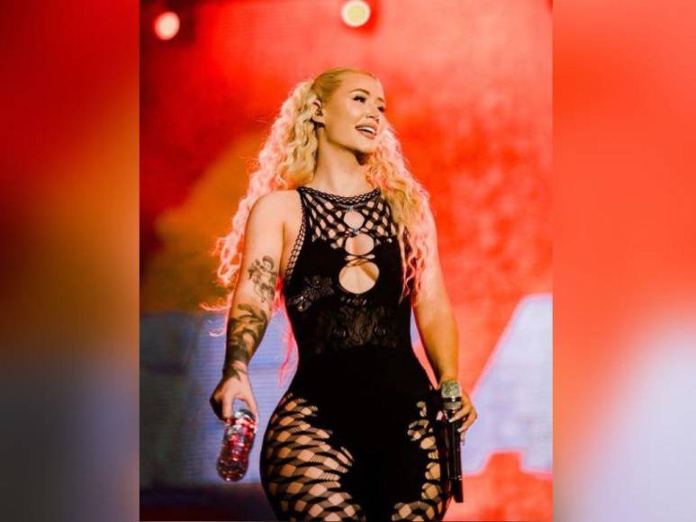 Iggy Azalea, de limpiar pisos a ser una competencia fuerte de Nicki Minaj