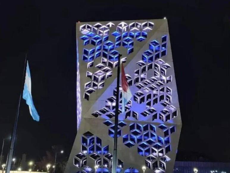 Monumentos famosos de varias ciudades del mundo se iluminan en apoyo a Israel