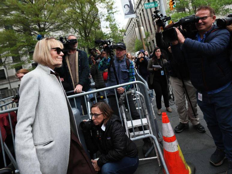 ¿Quién es Elizabeth Jean Carroll, la periodista que acusa a Donald Trump de violación?