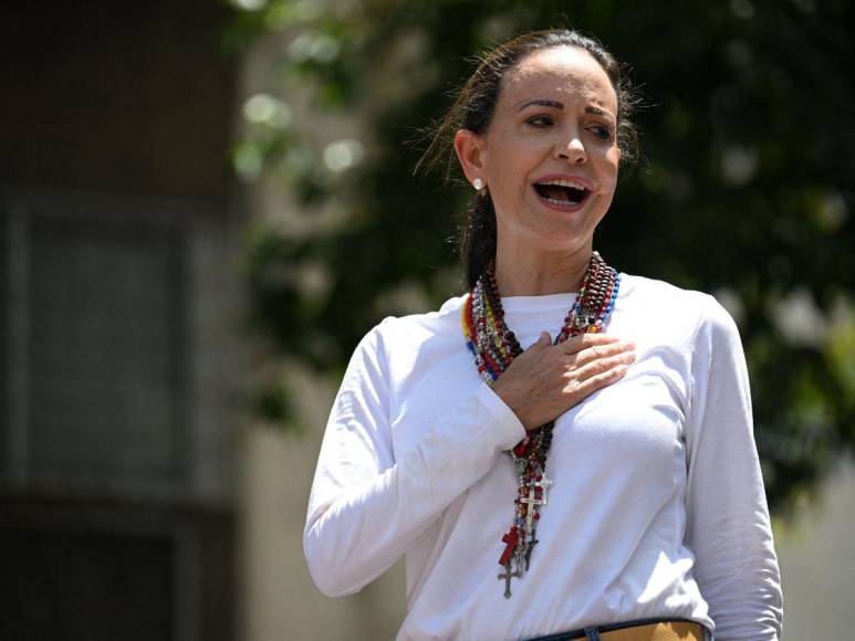 María Corina Machado sale de la clandestinidad y lidera manifestaciones contra Maduro