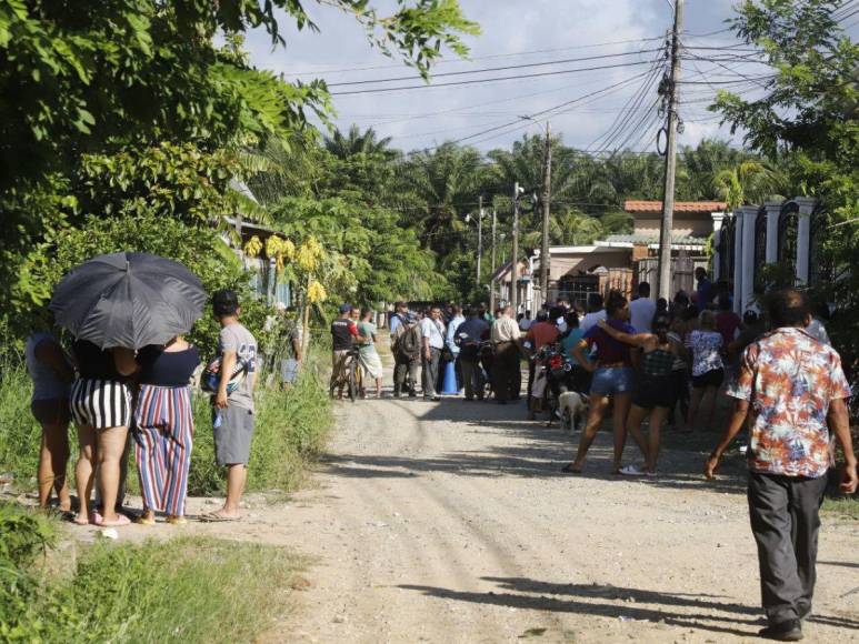 Tres hermanos y un aterrador rótulo: masacre de 5 personas inunda de luto a Baracoa