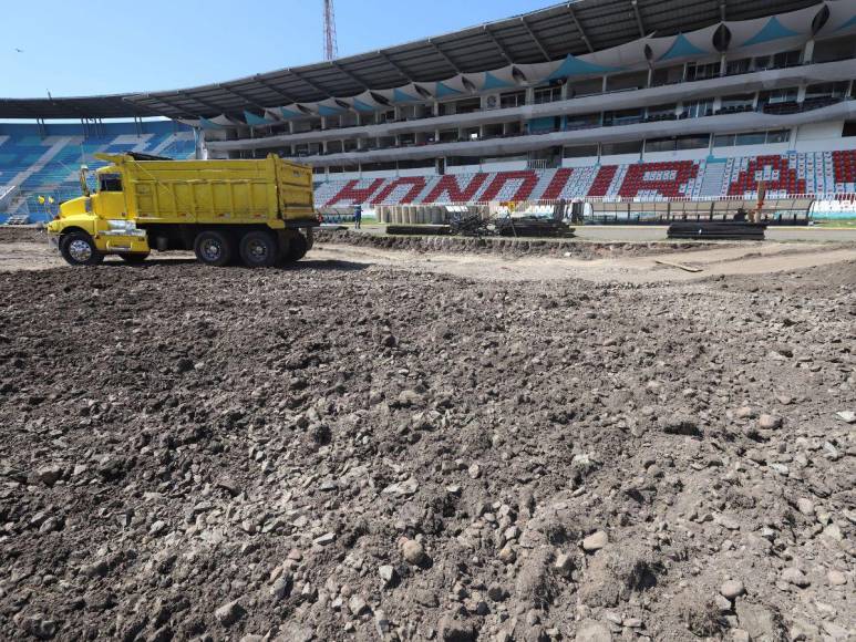 Sistema de drenaje colapsado, pésimo engramillado y varias irregularidades: los hallazgos en el Estadio Nacional