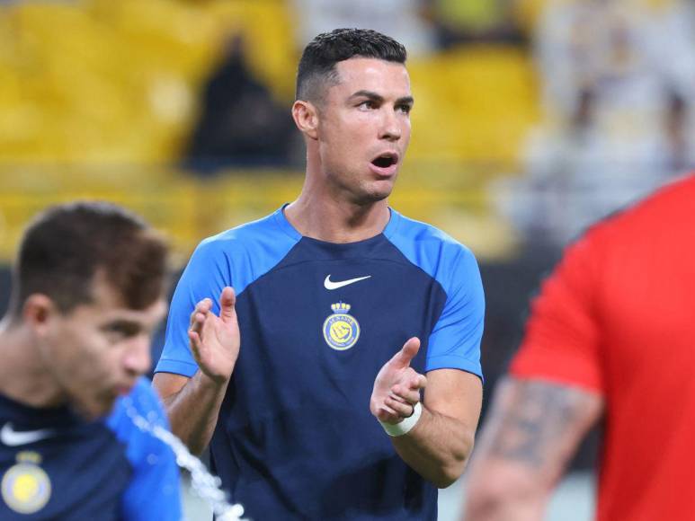 ¡Doblete de Cristiano Ronaldo!, Al Nassr venció al Al Duhail y el astro portugués sigue de fiesta