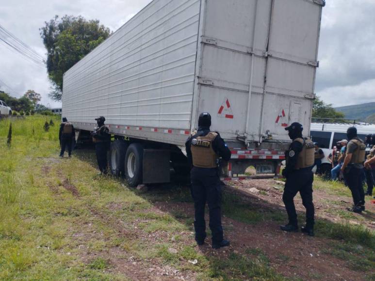 Tres detenidos y cientos de paquetes de droga: lo que se sabe de incautación de cabezal en Comayagua