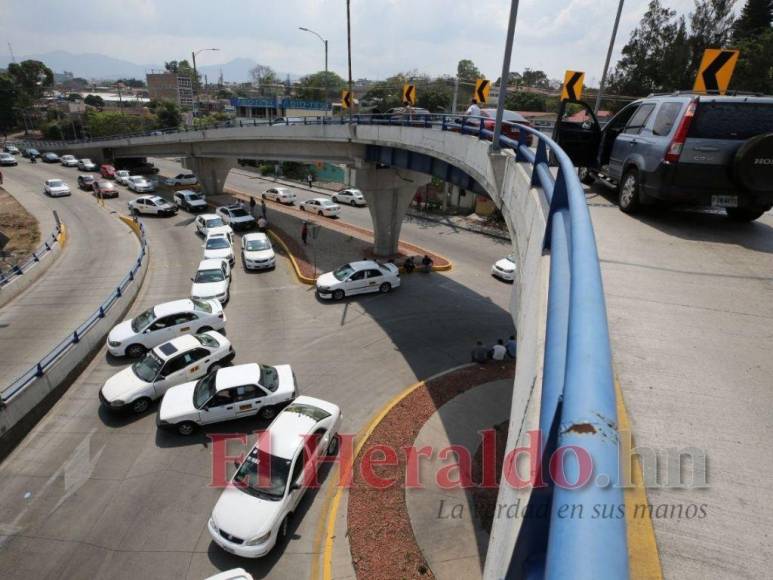 Las 25 imágenes que dejó el paro de transporte en Honduras