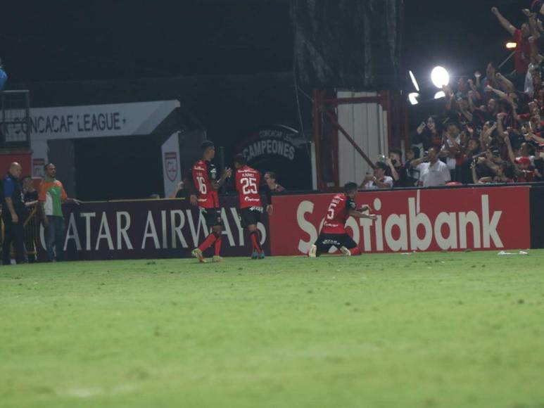 Las mejores imágenes de la final entre el Olimpia y Alajuelense