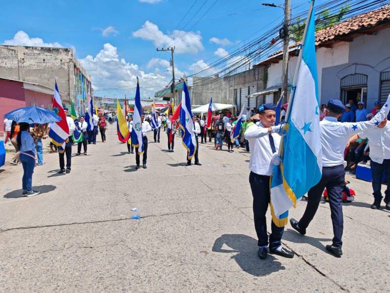 Entre el patriotismo y color, Choluteca celebra desfiles patrios