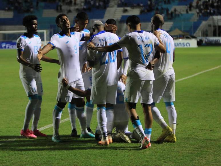 Así fue la espectacular chilena de Edwin Rodríguez en el Honduras vs Granada