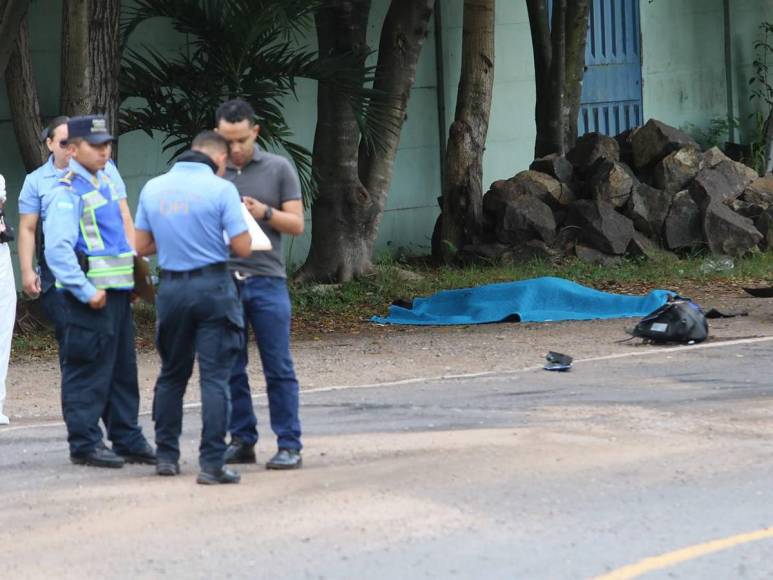 Doloroso momento: familia llega a reconocer a joven que murió en accidente salida a Valle de Ángeles