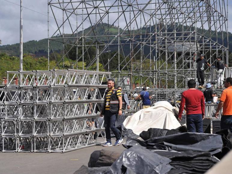 Sendas estructuras y bloqueo de calles: Libre ultima detalles para festejar dos años de gobierno