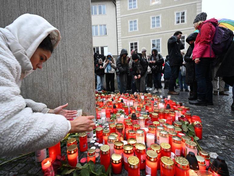 Mató a su padre, fue a la universidad y asesinó a 13 personas en Praga