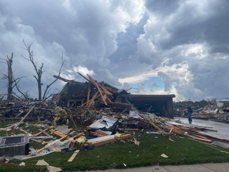 Daños, heridos y alerta en EUA tras tornados en Nebraska y Iowa