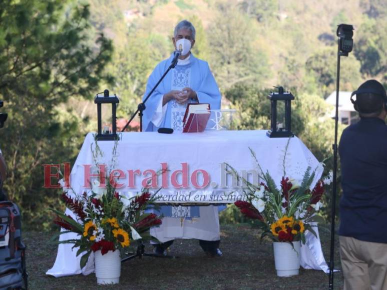 Con misa en El Piligüín celebran aniversario de la Virgen de Suyapa (FOTOS)