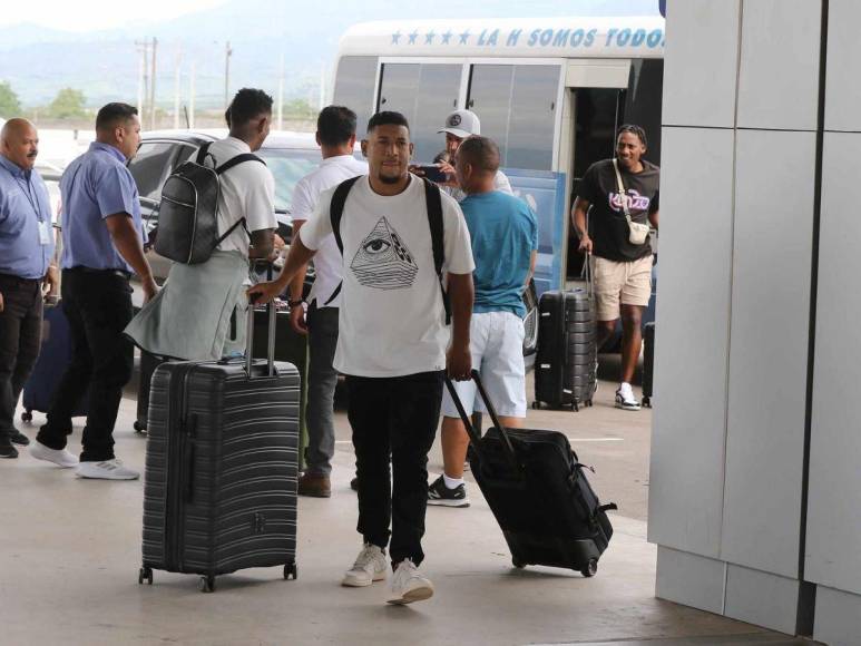 Los legionarios de la selección dicen “adiós” a Honduras