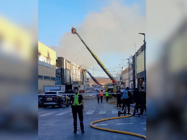 “Los de abajo lograron salir, los de arriba no”: Mortífero incendio en discoteca de España