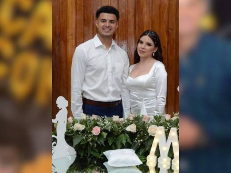 Jugador de Lobos de UPN se casa con bella periodista hondureña