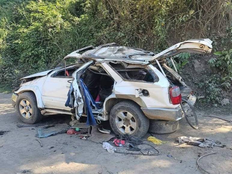 Trágico fin de la familia Cortés: tres miembros mueren en accidente cuando regresaban de vigilia