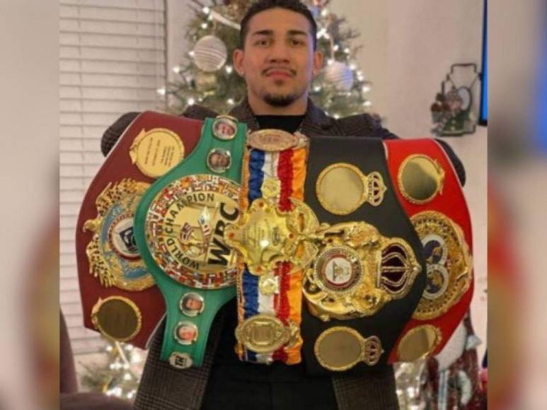 Ganador de títulos mundiales y peleas por nocauts: así ha sido la brillante carrera de Teófimo López en el boxeo