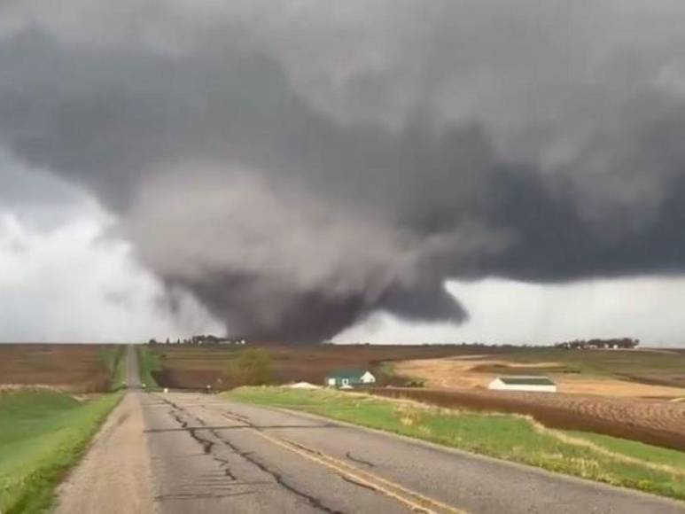 Daños, heridos y alerta en EUA tras tornados en Nebraska y Iowa