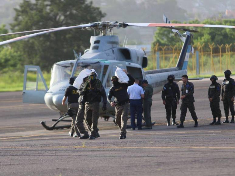 Así fue el traslado de cuatro toneladas de cocaína decomisadas en Caribe de Honduras