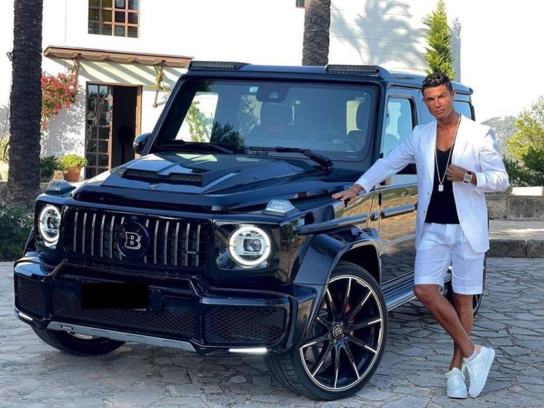 Así es la impresionante y lujosa colección de autos de Cristiano Ronaldo