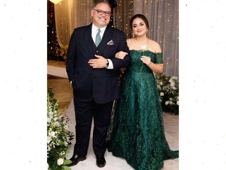 DelCampo School: Prom Night 2023, un desfile de estilos románticos y glamour sobrio