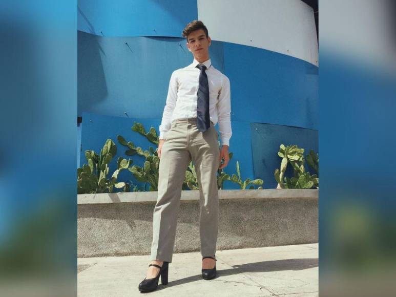 Así es el guatemalteco Nelson Carreras, primer finalista de La Academia