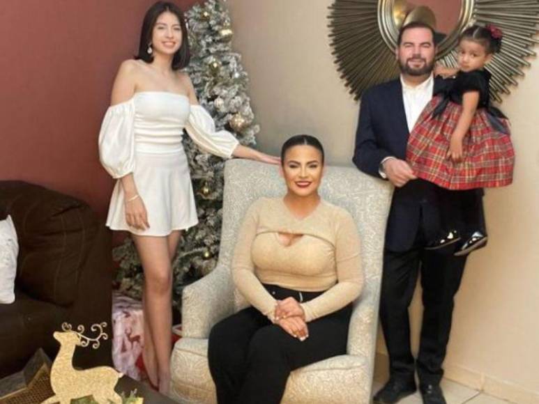 Guapas y a la moda lucieron las presentadoras hondureñas en las fiestas de Navidad