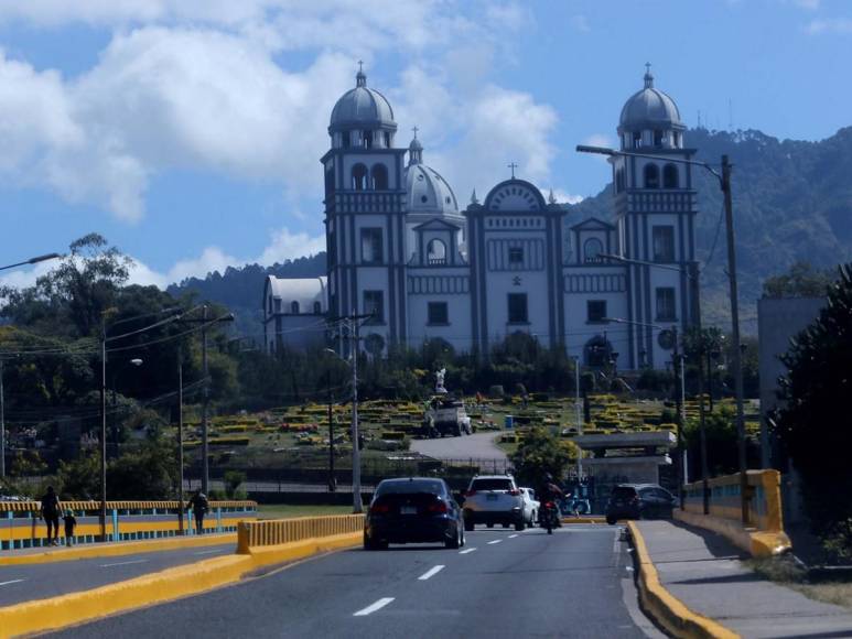 Basílica de Suyapa lista para recibir a los fieles en el 277 aniversario de la Virgen