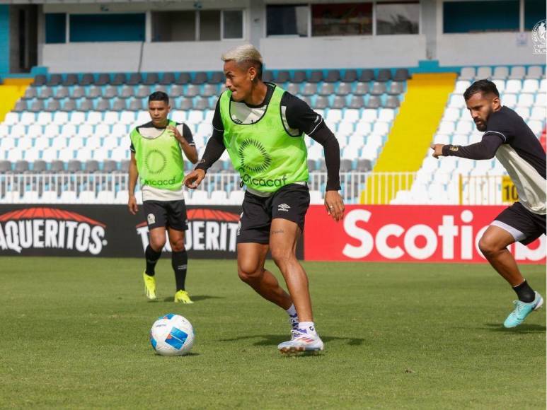 ¡Cambios confirmados! El 11 titular de Olimpia para enfrentar a Marathón en Tegucigalpa