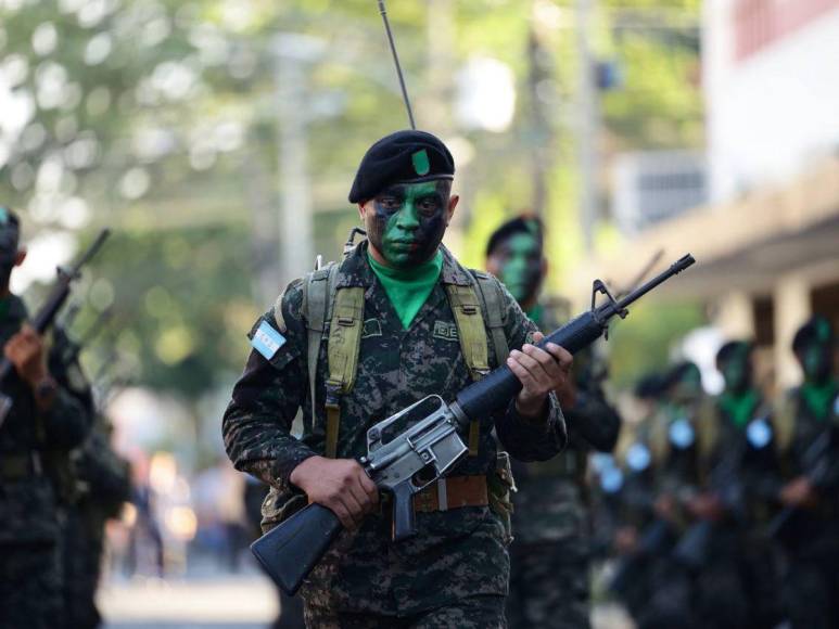 Así fue el desfile de policías y militares durante la celebración de la Independencia de Honduras