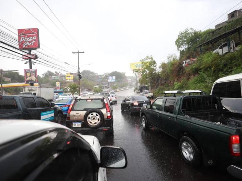Imágenes del caos generado por las lluvias torrenciales en Tegucigalpa y Comayagüela