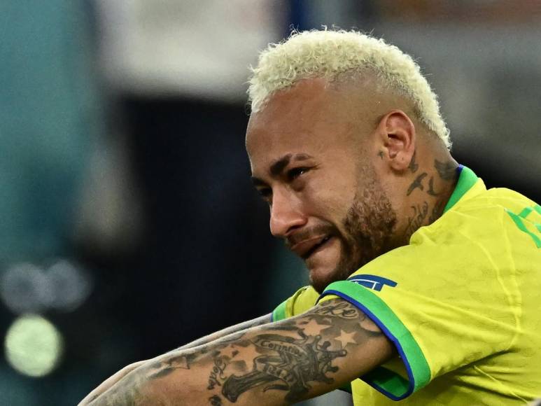 El dolor de Neymar tras la derrota de Brasil ante Croacia