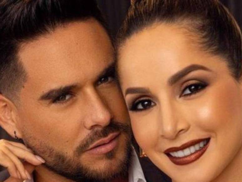 Cuatro bodas, tres perros y una repentina ruptura: La historia de amor de Carmen Villalobos y Sebastián Caicedo