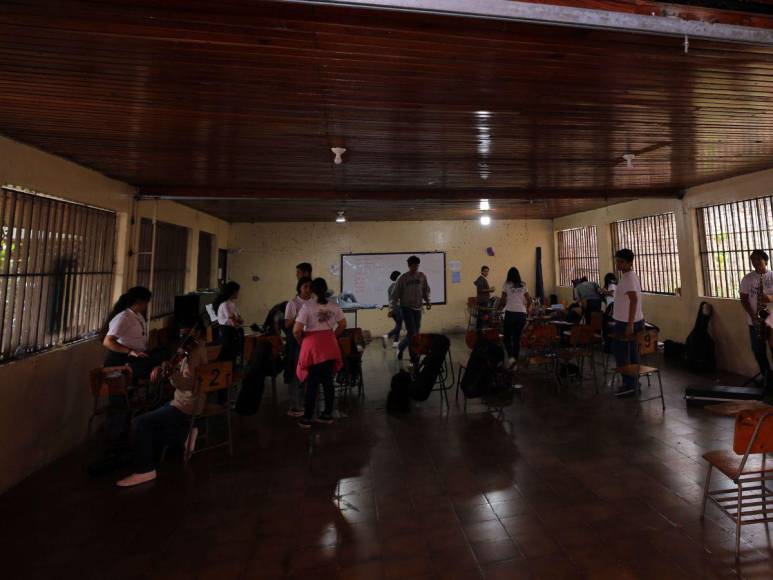 ¡SOS para el Conservatorio Nacional de Música! Edificio se cae a pedazos sin respuesta de autoridades