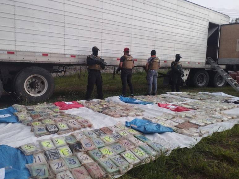 Tres detenidos y cientos de paquetes de droga: lo que se sabe de incautación de cabezal en Comayagua